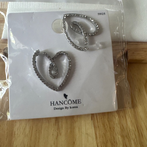 DENKAYS MACY EARRINGS - Picture 2 of 3